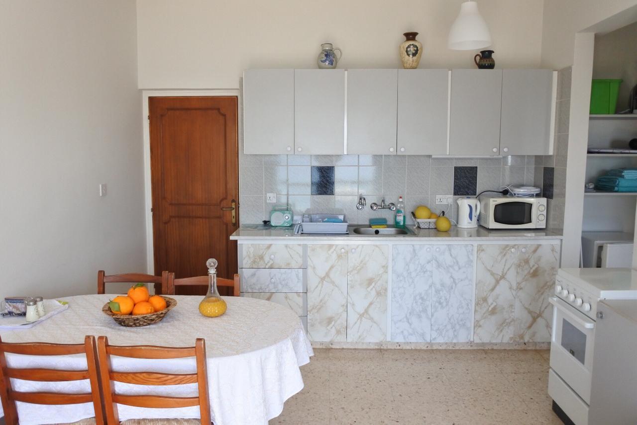 Kissonerga Beach Apartment Paphos Luaran gambar
