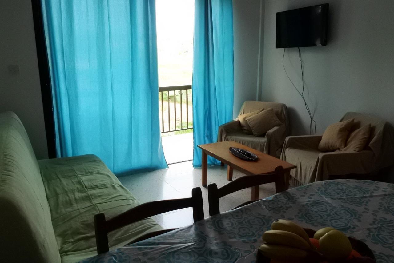 Kissonerga Beach Apartment Paphos Luaran gambar
